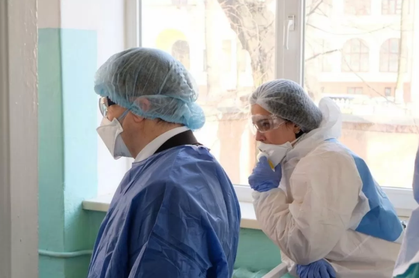 П’ятеро закарпатських заробітчан готувались втекти з лікарні, де їх перевіряють на коронавірус П’ятеро закарпатських заробітчан готувались втекти з лікарні, де їх перевіряють на коронавірус