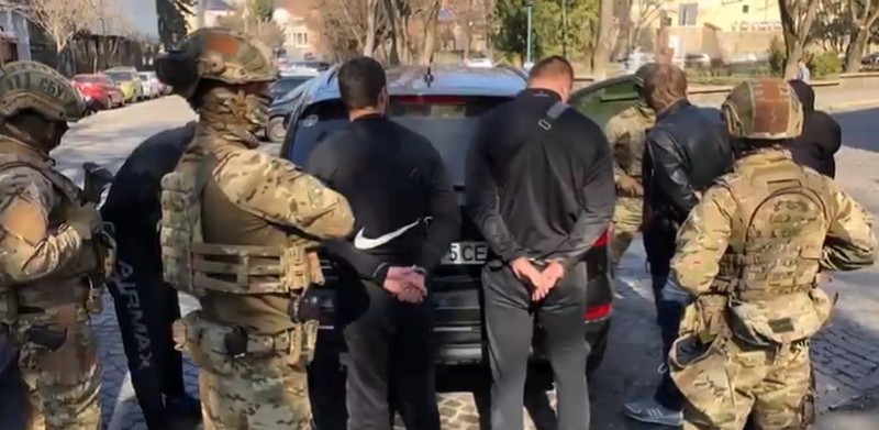 Резонансне затримання групи мукачівців: поліція провела 14 обшуків Резонансне затримання групи мукачівців: поліція провела 14 обшуків