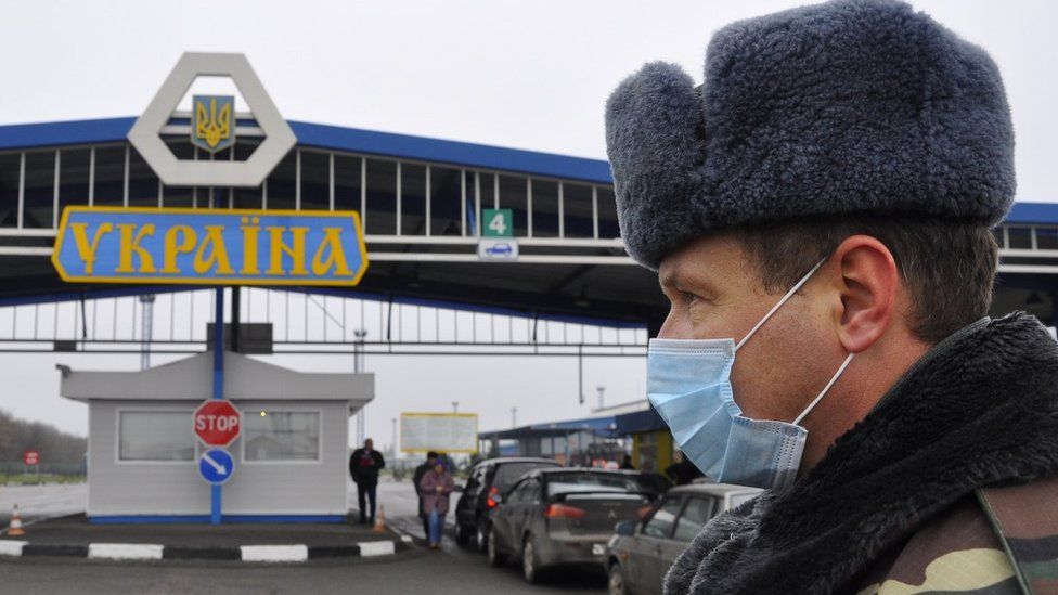 Україна в найближчі дні може заборонити будь-який пасажирський рух через кордон Україна в найближчі дні може заборонити будь-який пасажирський рух через кордон