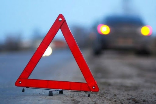 Пішохід потрапив під колеса автомобіля Пішохід потрапив під колеса автомобіля