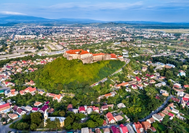 Видужали ще 10 мукачівців, які хворіли на коронавірус Видужали ще 10 мукачівців, які хворіли на коронавірус