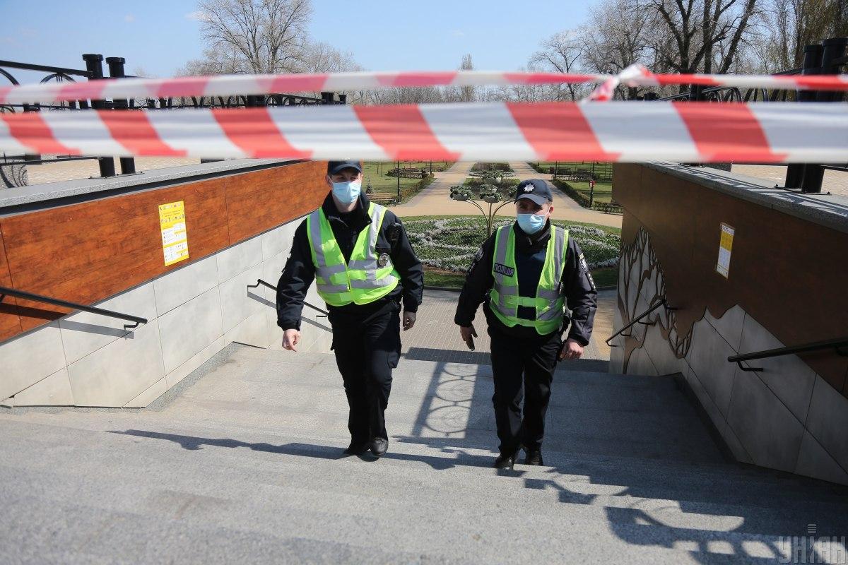 На Закарпатті пропонують ввести комендантську годину На Закарпатті пропонують ввести комендантську годину