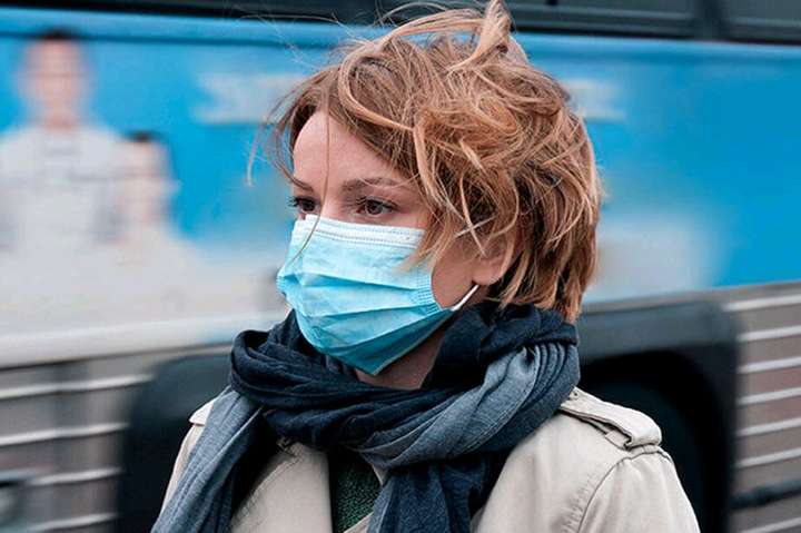 В Україні через коронавірус вводять три рівні небезпеки: що означає кожен В Україні через коронавірус вводять три рівні небезпеки: що означає кожен