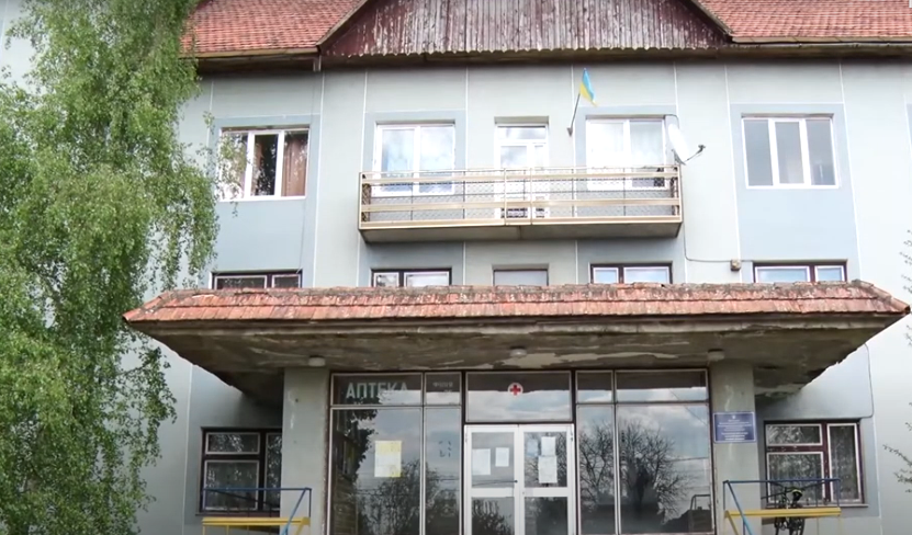 Інфекція поширилася від медсестри: нові подробиці спалаху коронавірусу на Мукачівщині Інфекція поширилася від медсестри: нові подробиці спалаху коронавірусу на Мукачівщині