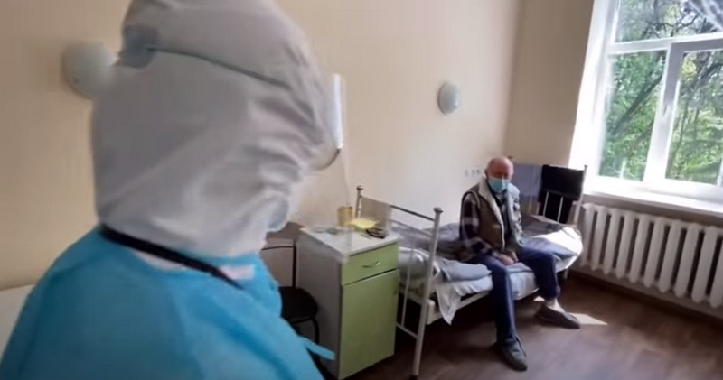 Закарпатець, у якого виявили коронавірус, розповів про свою хворобу Чоловік, у якого на Закарпатті виявили коронавірус, розповів про свою хворобу