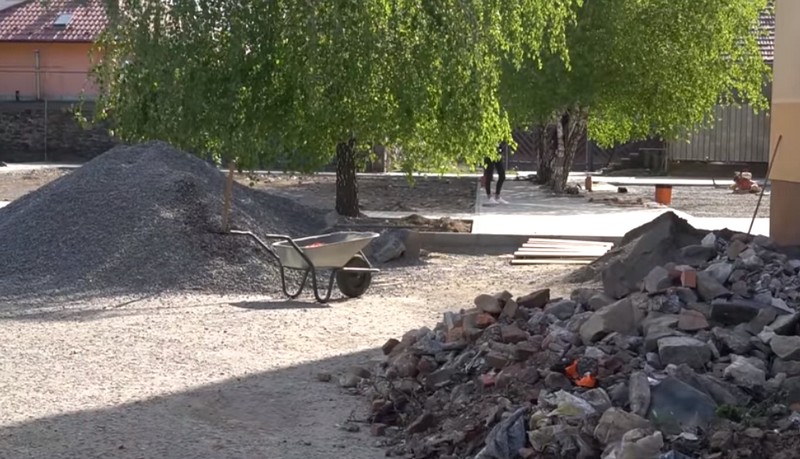 У Мукачеві облаштовують дитячий спортивно-оздоровчий комплекс У Мукачеві облаштовують дитячий спортивно-оздоровчий комплекс