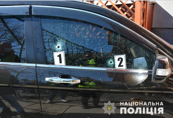 Збройне пограбування у селі: затримано одного із нападників на валютника Збройне пограбування у селі: затримано одного із нападників на валютника