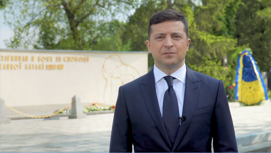 На Закарпатті Зеленський анонсував проєкт меморіальних символів На Закарпатті Зеленський анонсував проєкт меморіальних символів
