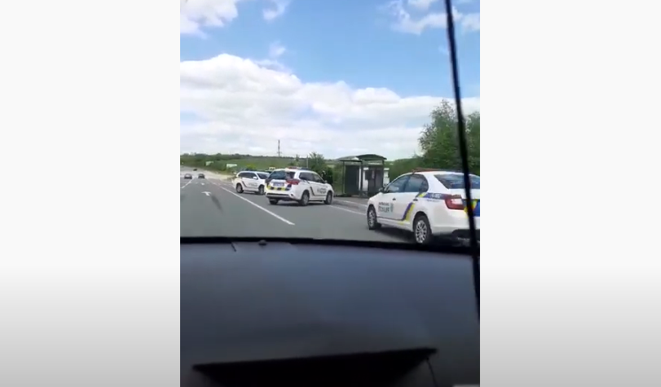 Погоня та затримання на трасі Київ-Чоп: оприлюднено відео Погоня та затримання на трасі Київ-Чоп: оприлюднено відео