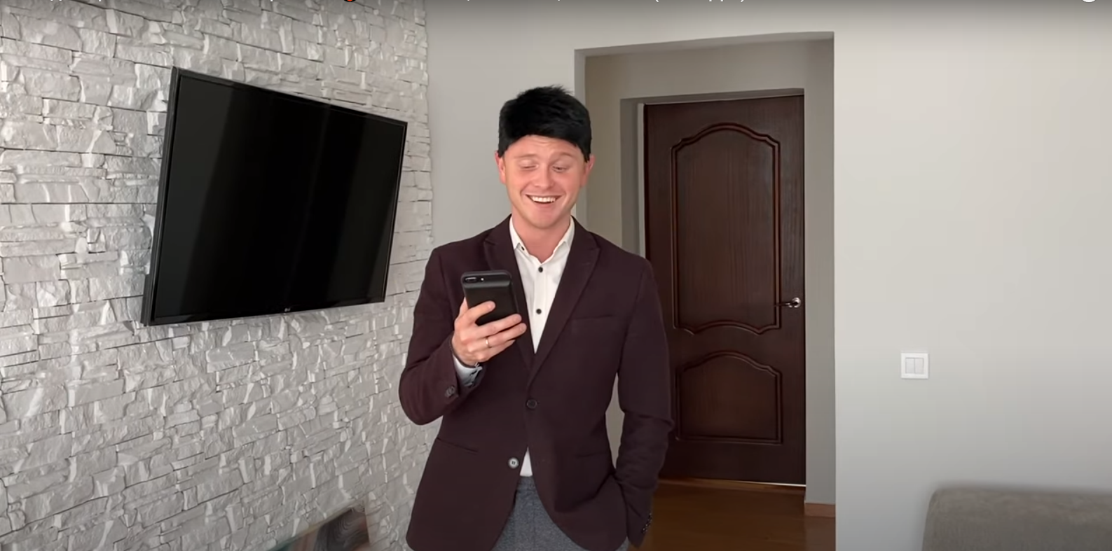 "Шо ти ржеш, Вася?", – закарпатський гуморист відзняв пародію на відому особу "Шо ти ржеш, Вася?", – закарпатський гуморист відзняв пародію на відому особу