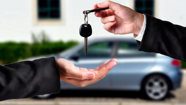 Автовласників, які часто продають машини, обклали новим податком Автовласників, які часто продають машини, обклали новим податком