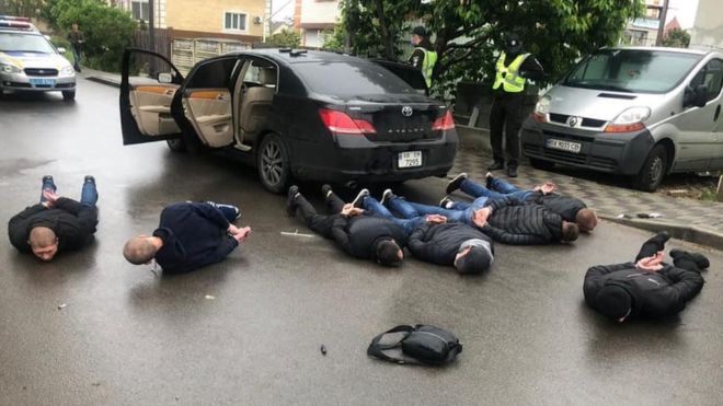 Україну облетіла новина про стрілянину в Броварах: шокуюче відео Стрілянина у Броварах: відео