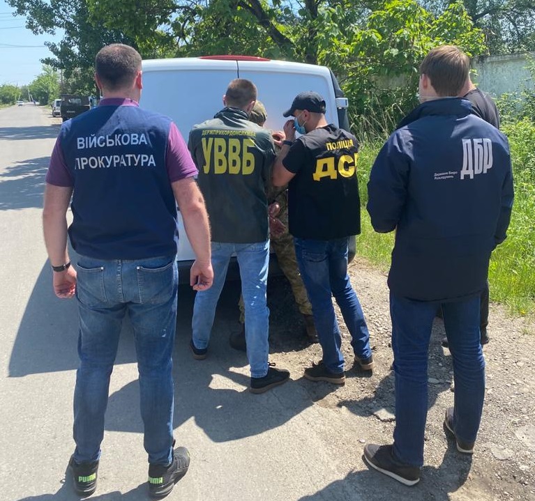 Прикордонника затримали "на гарячому" Прикордонника затримали "на гарячому"