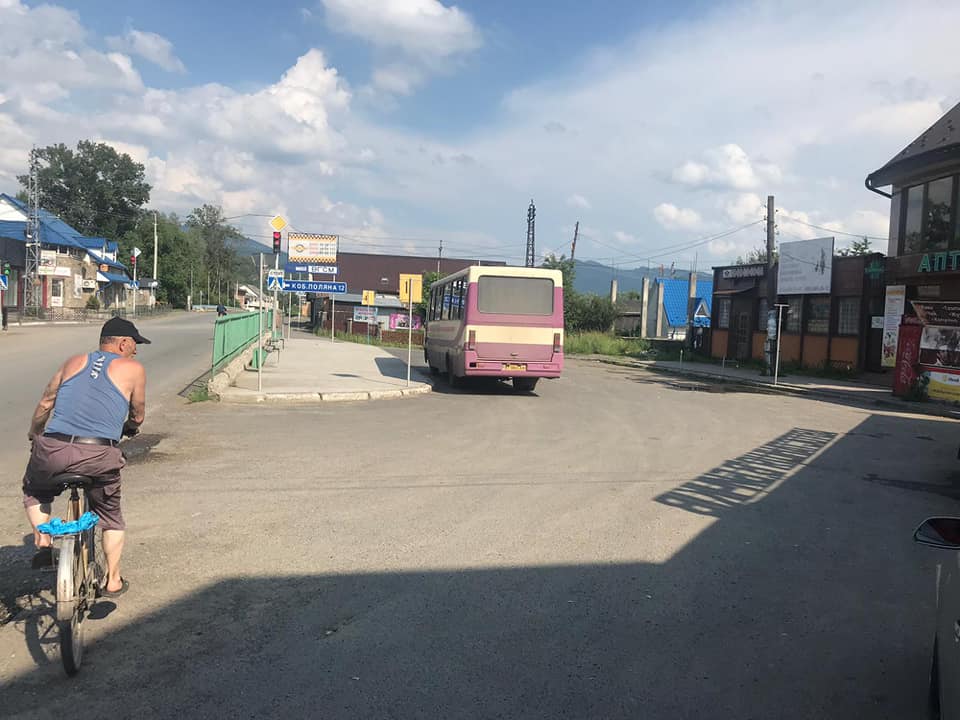 На Закарпатті, попри заборону, курсував рейсовий автобус На Закарпатті, попри заборону, курсував рейсовий автобус