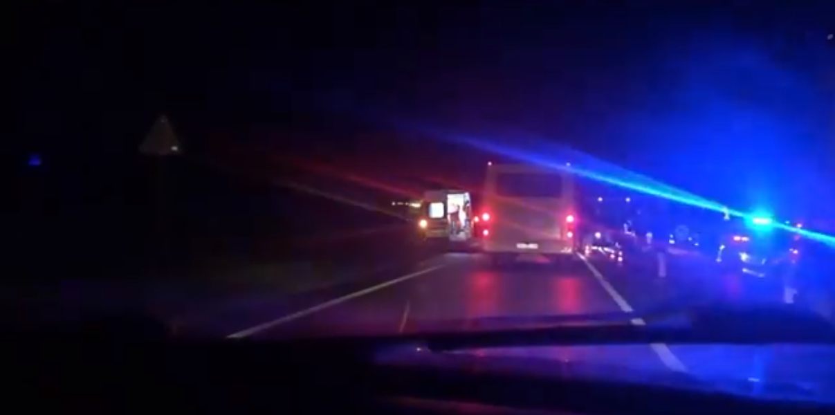 Вночі на Мукачівщині сталася масштабна аварія: відео Вночі на Мукачівщині сталася масштабна аварія: відео