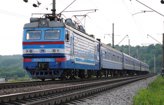 Львівська залізниця відновлює курсування поїздів у приміському сполученні Львівська залізниця відновлює курсування поїздів у приміському сполученні