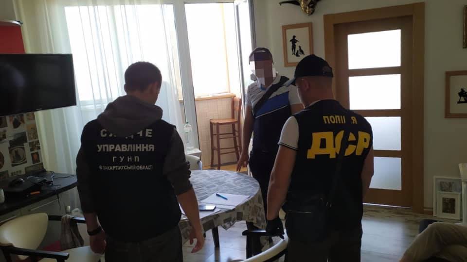 Закарпаття сколихнув гучний скандал: всі подробиці Закарпаття сколихнув гучний скандал: всі подробиці