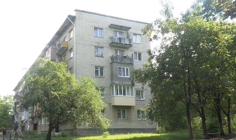 Неякісне водопостачання, погана дорога та відсутність кладовища: люди б’ють на сполох Неякісне водопостачання, погана дорога та відсутність кладовища: люди б’ють на сполох