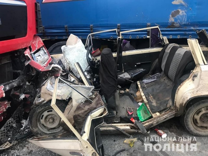 У моторошній аварії загинули троє жителів Великих Лучок У моторошній аварії загинули троє жителів Великих Лучок