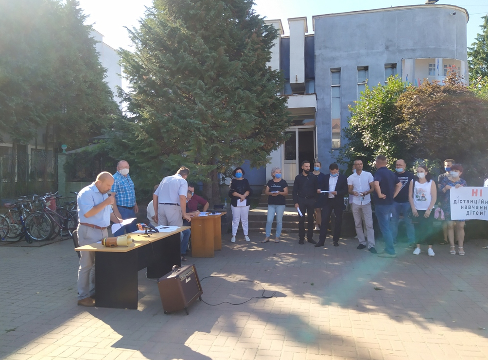 Чопська міська рада у терміновому порядку звернулась до Уряду Чопська міська рада у терміновому порядку звернулась до Уряду