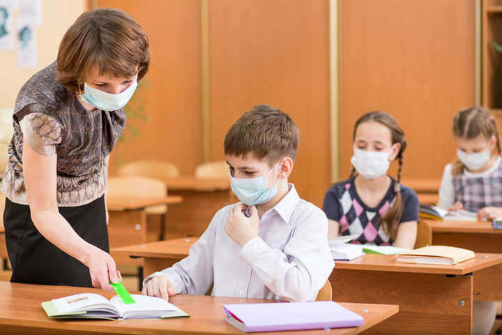У МОЗ готові підтримати зміни в роботі шкіл та дитсадків У МОЗ готові підтримати зміни в роботі шкіл та дитсадків
