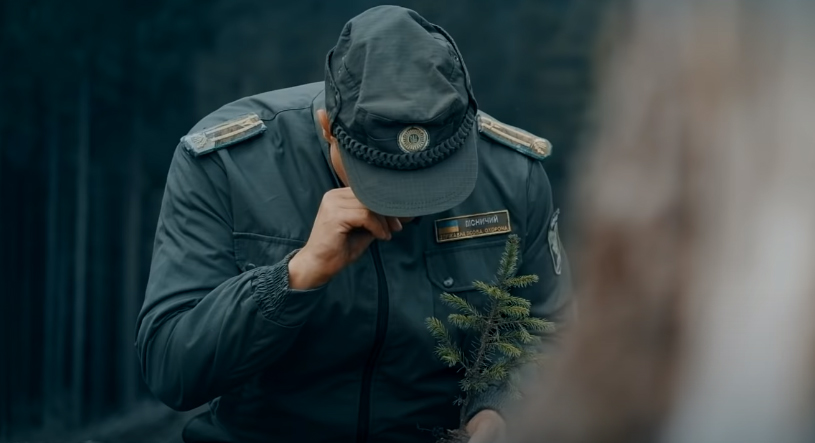 Іван Пилипець випустив новий кліп, в якому показує безжальне знищення лісів Іван Пилипець випустив новий кліп, в якому показує безжальне знищення лісів