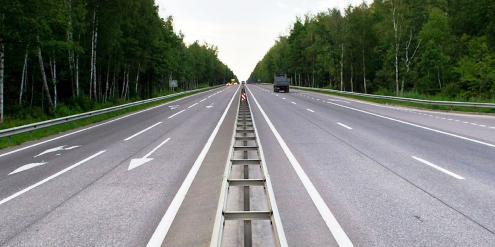 У листопаді на дорогах України з’являться нові обмежувачі швидкості У листопаді на дорогах України з’являться нові обмежувачі швидкості
