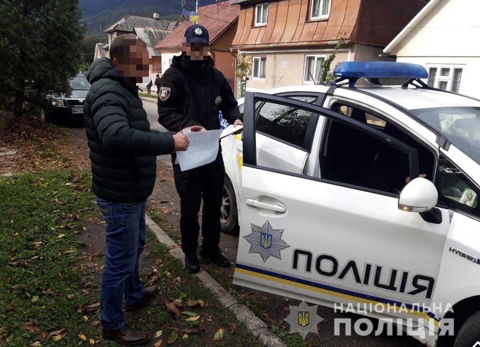 Поліцейські Рахівщини перевірили, як водії пропускають спецтранспорт Поліцейські Рахівщини перевірили, як водії пропускають спецтранспорт