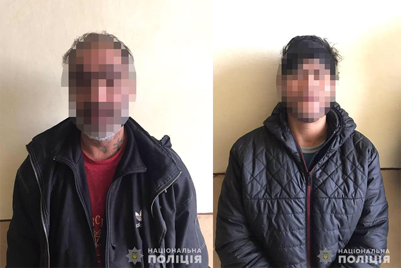 Двоє мукачівців у мікрорайоні Росвигово вчинили злочин. Їм загрожує до шести років в’язниці Двоє мукачівців у мікрорайоні Росвигово вчинили злочин. Їм загрожує до шести років в’язниці