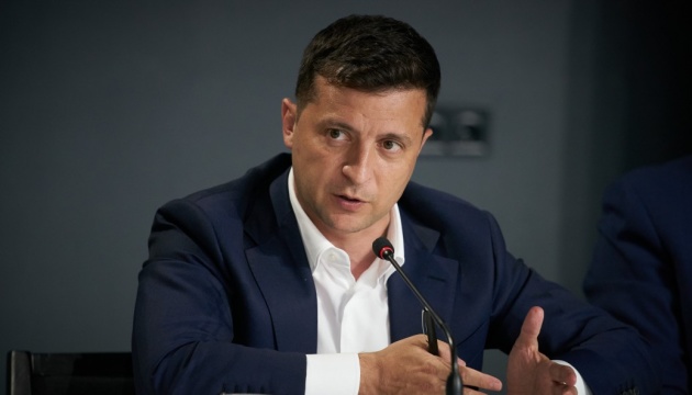 Чи запровадять в Україні жорсткий карантин: відповідь президента Чи запровадять в Україні жорсткий карантин: відповідь президента