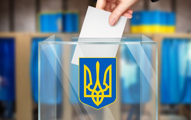 Вибори в Ужгороді: на одній із дільниць розгорівся скандал Вибори в Ужгороді: на одній із дільниць розгорівся скандал