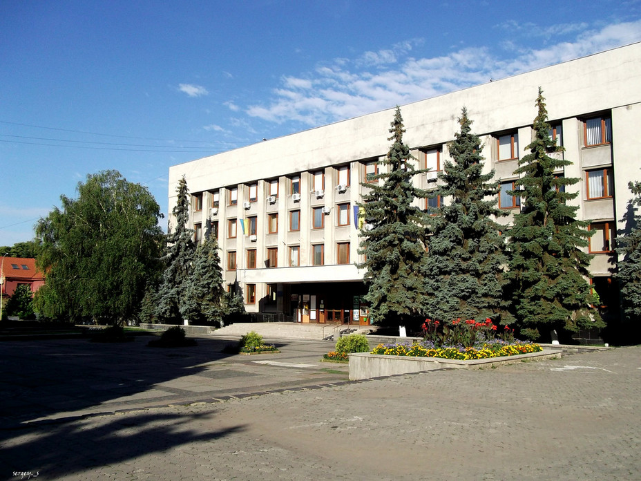 Які партії проходять до Ужгородської міської ради: дані екзит-полу Які партії проходять до Ужгородської міської ради: дані екзит-полу