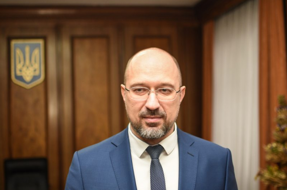 Карантин вихідного дня: Шмигаль запевнив, що Кабмін "готовий підставити плече бізнесу" Карантин вихідного дня: Шмигаль запевнив, що Кабмін "готовий підставити плече бізнесу"