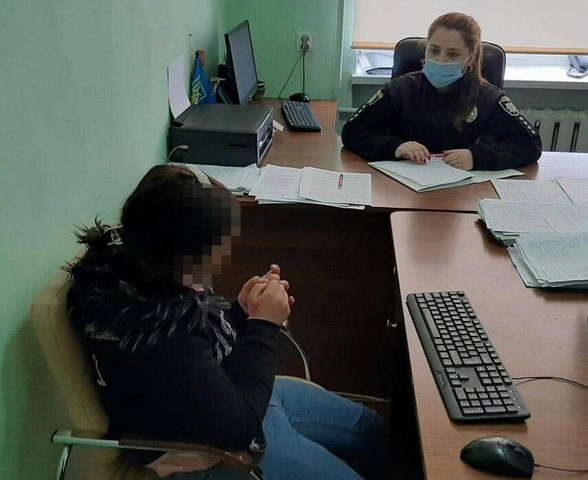 12-річна закарпатка пішла з дому і подорожувала Україною 12-річна закарпатка пішла з дому і подорожувала Україною