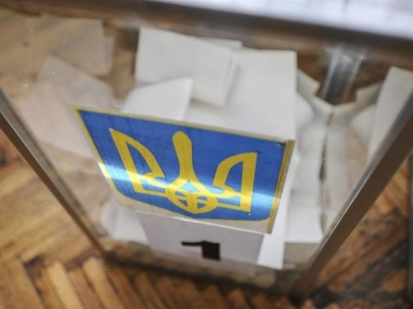 Ужгородська міська ТВК отримала бюлетені із затримкою Ужгородська міська ТВК отримала бюлетені із затримкою