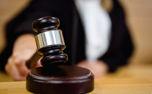 За службову недбалість судитимуть закарпатського посадовця За службову недбалість судитимуть закарпатського посадовця