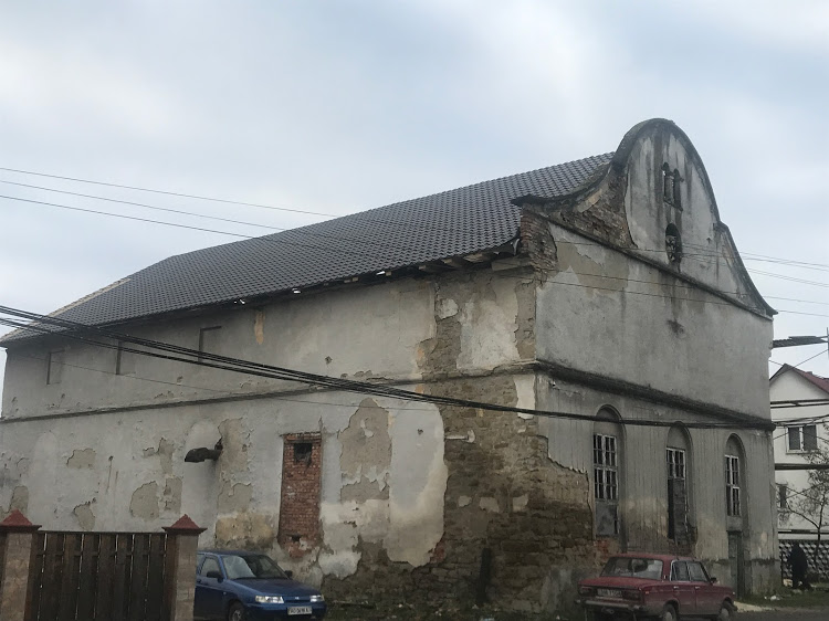 Одну із найстаріших в Україні синагог реконструюють на Закарпатті Одну із найстаріших в Україні синагог реконструюють на Закарпатті
