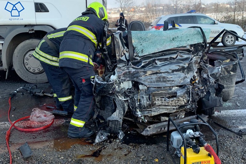Опубліковано фото братів-двійнят, які загинули у моторошній ДТП у селі Лалово ДТП Лалово: опубліковано фото братів-двійнят, які загинули у моторошній аварії на Мукачівщині 30 листопада