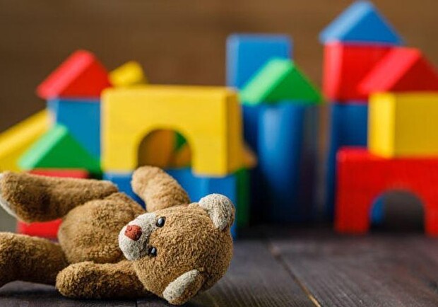 4-річному хлопчику покалічили руку у дитячому садку в Ужгороді