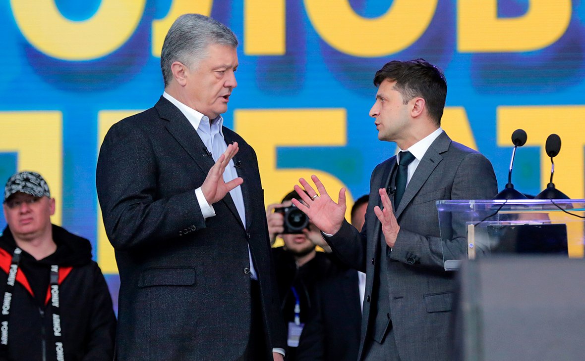 Чверть українців вважають, що в Україні наступного року можуть бути дострокові вибори президента