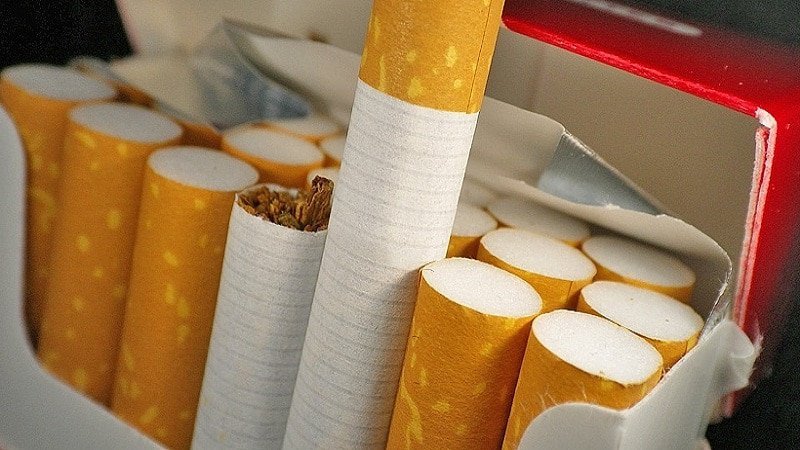 В Україні наступного року злетять ціни на сигарети: скільки коштуватиме пачка в 2021-му