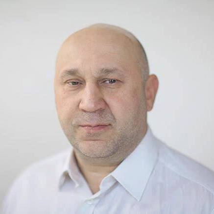 Олександр Кеменяш просить скликати позачергову сесію облради через зростання тарифів на газ та електроенергію Олександр Кеменяш просить скликати позачергову сесію облради через зростання тарифів на газ та електроенергію
