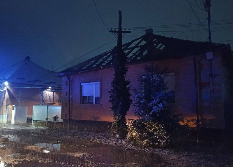 Сьогодні у Мукачеві палав будинок Сьогодні у Мукачеві палав будинок