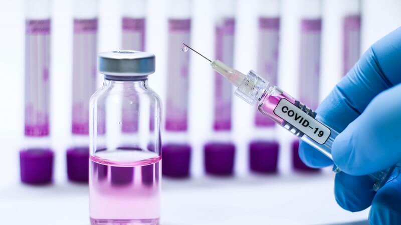"Україна очікує першу партію вакцини проти COVID-19", – Денис Шмигаль