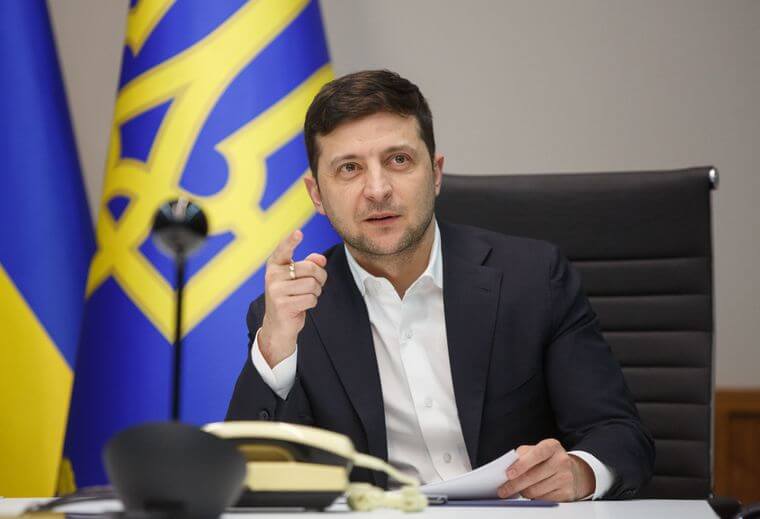 Зеленський запевнив українців, що кількість народних депутатів незабаром скоротять Зеленський запевнив українців, що кількість народних депутатів незабаром скоротять