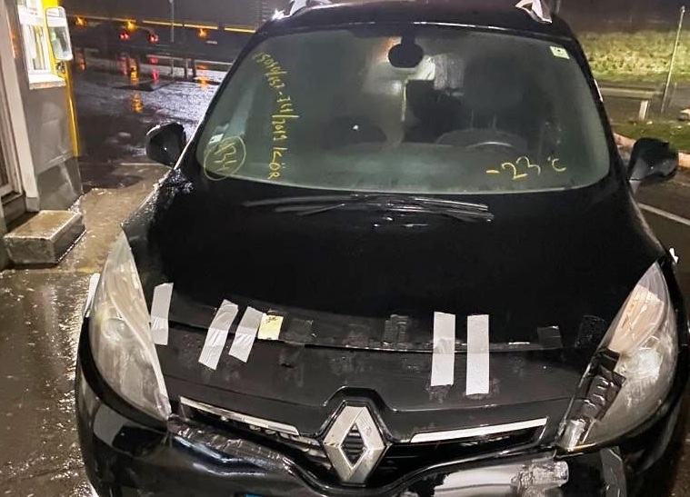 Викрадений у Франції автомобіль розшукали на кордоні з Угорщиною
