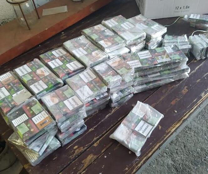 Через партію контрабандних сигарет угорець залишився без автомобіля Через партію контрабандних сигарет угорець залишився без автомобіля