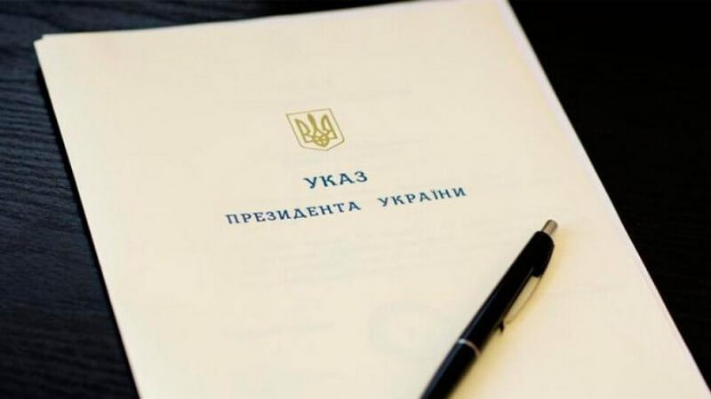 Президент Зеленський відзначив державними нагородами двох закарпаток Президент Зеленський відзначив державними нагородами двох закарпаток