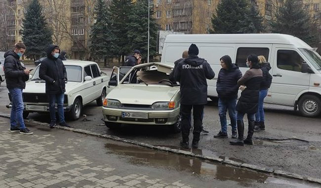 В Ужгороді трапився вибух в автомобілі В Ужгороді трапився вибух в автомобілі
