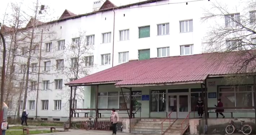 Загадкова смерть закарпатської лікарки: у медустанові відмовились коментувати інцидент Загадкова смерть закарпатської лікарки: у медустанові відмовились коментувати інцидент